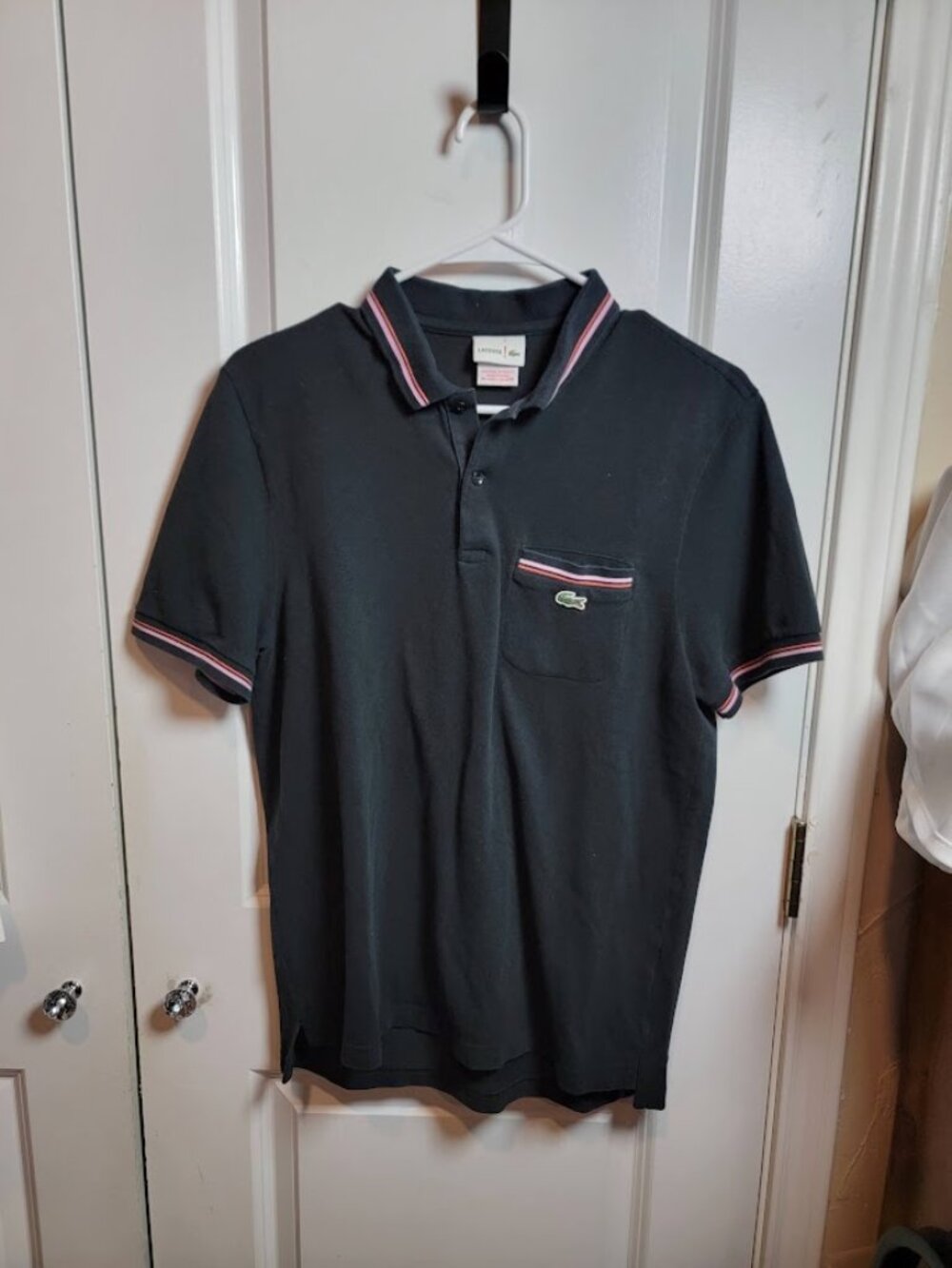 Lacoste L!VE Men's Black Polo Shirt Size 5 Pink Striped Trim Crocodile Logo Pock